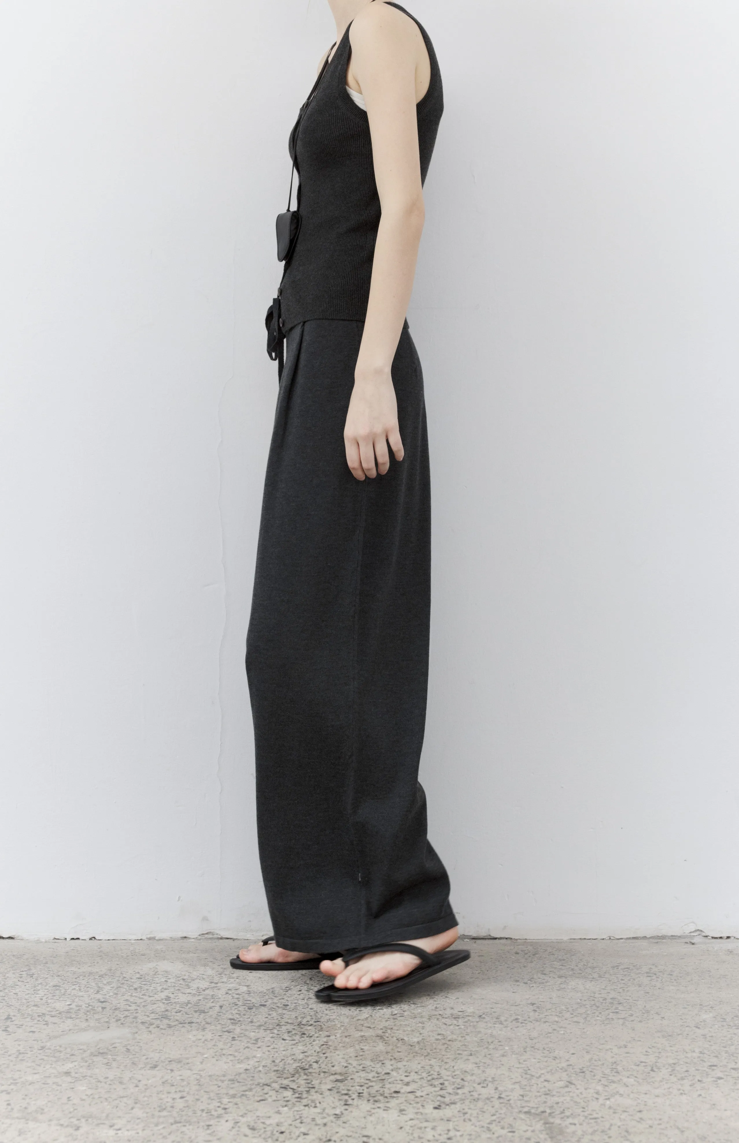 AIRY DRAPE WIDE PANTS / エアリードレープワイドパンツ