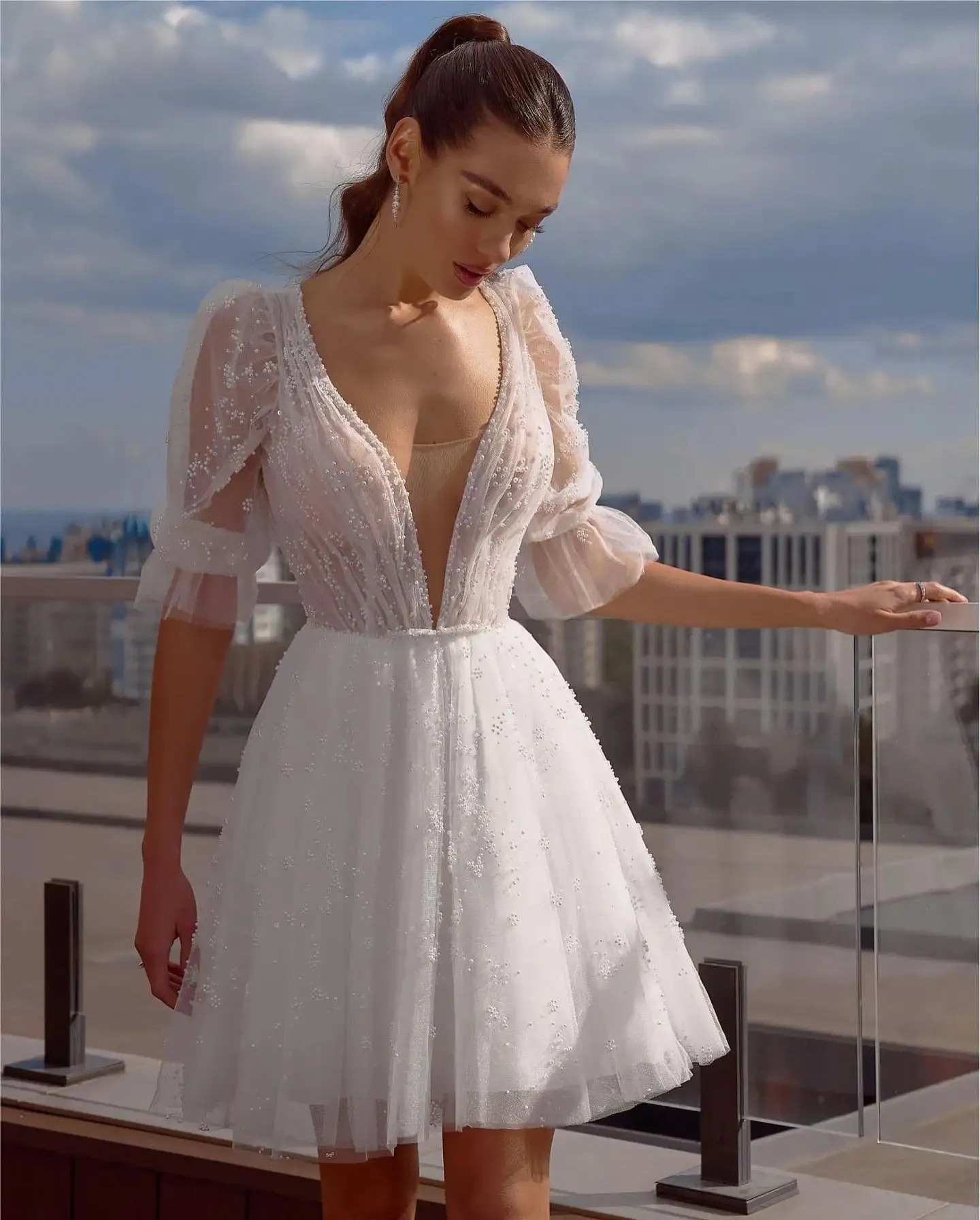 Beach Deep V-Neck Short Wedding Dress Half Sleeve Lace Appliques Boho Mini Bride Gown Backless Button Vestido De Noiva