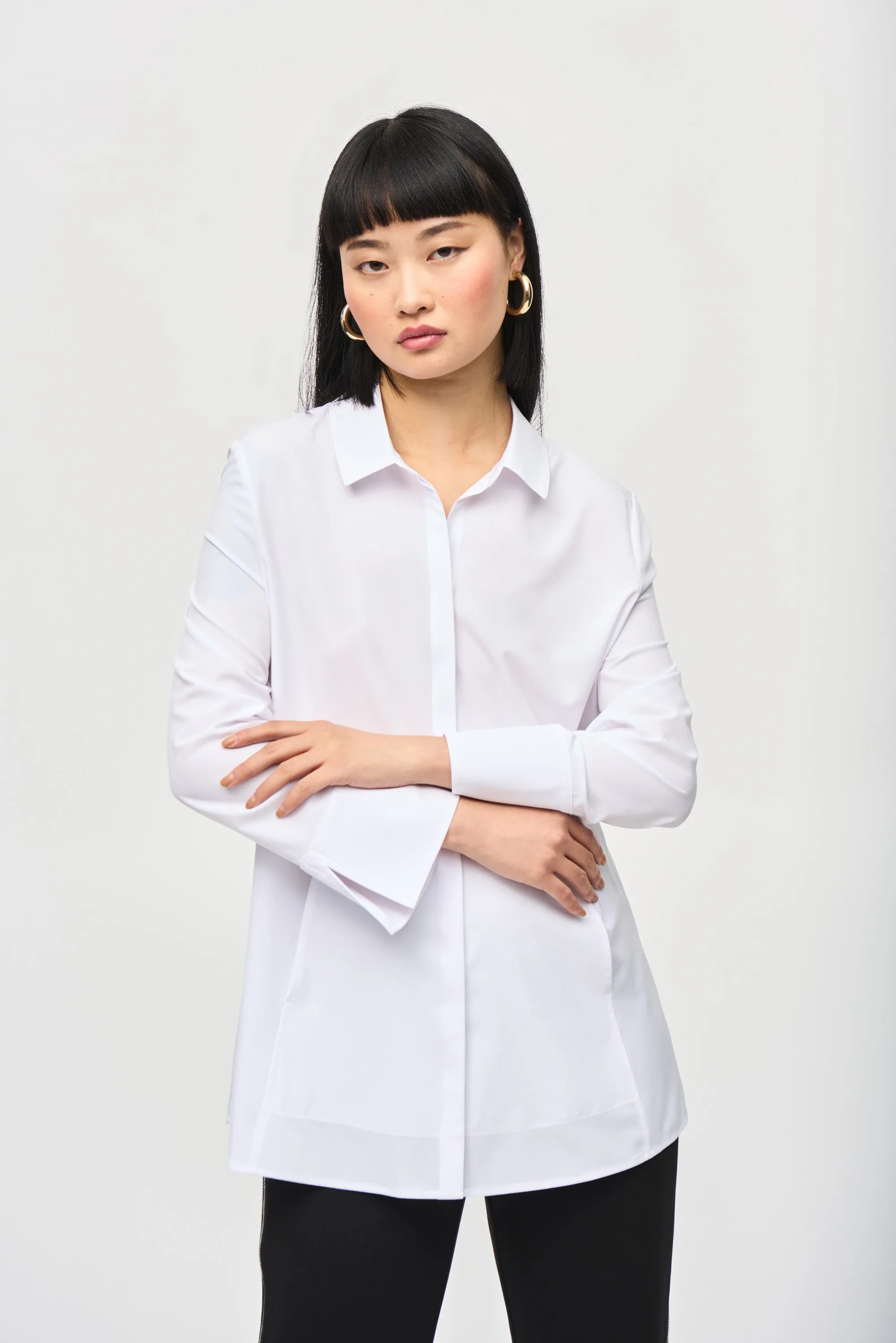 BLOUSE WITH POCKETS