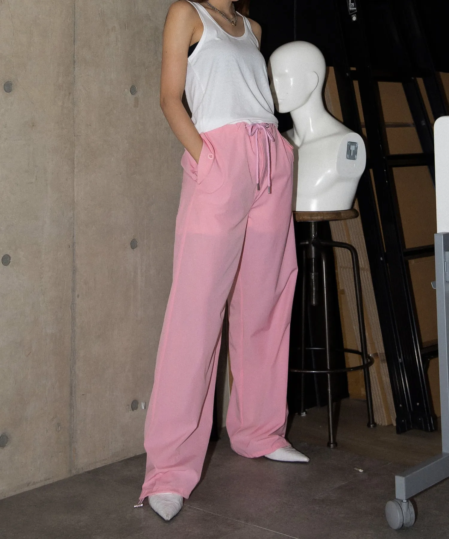 String airy nylon pants