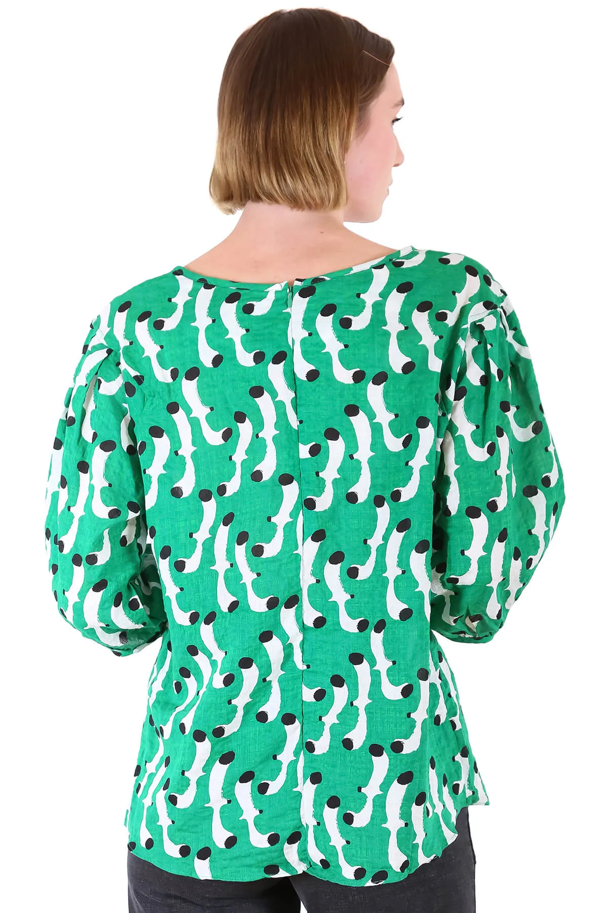 Swooping Seagulls Blouse Green in Seersucker