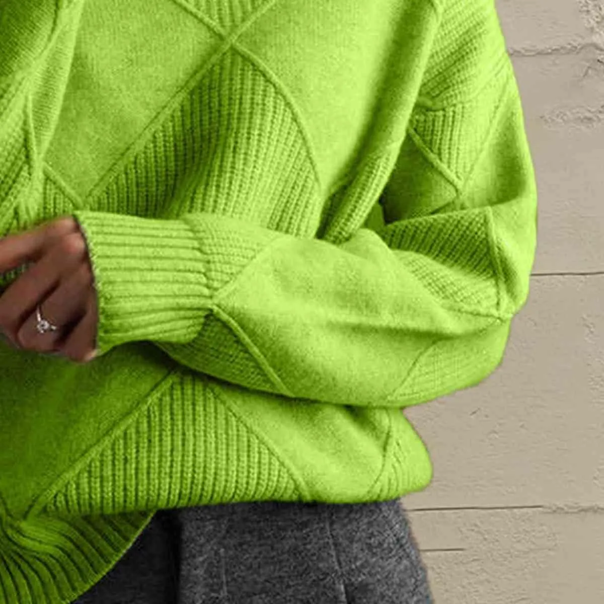 Turtleneck Pullover Sweater for Women Oversized Trendy Long Sleeve Chunky Knit Jumper Casual Comfy Soft Sweater