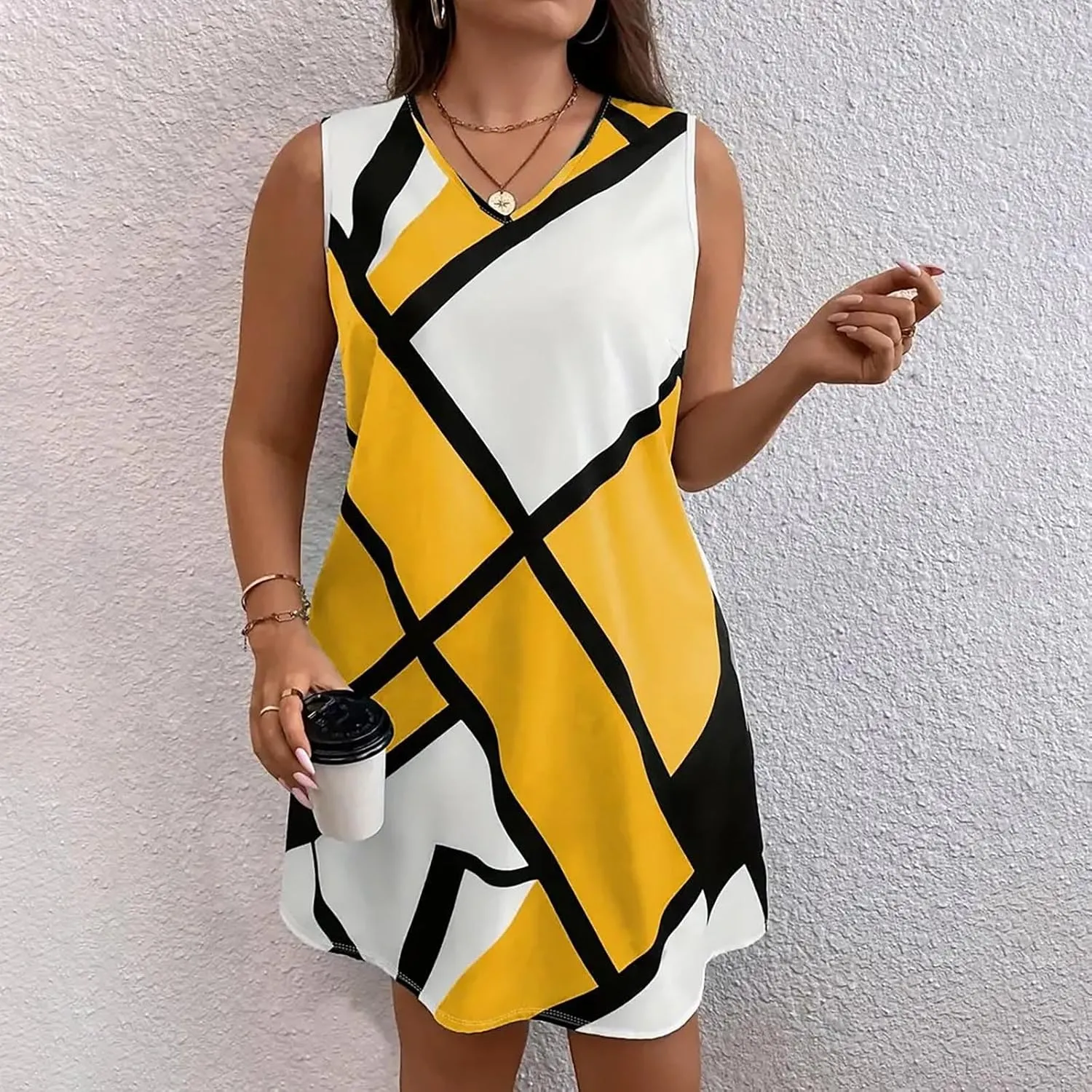 Women's 2025 Maxi Dress Elegant Plus Size Sleeveless Waist Slimming Dress Flowy Beach Maxi Dresses Beach Travel Dress