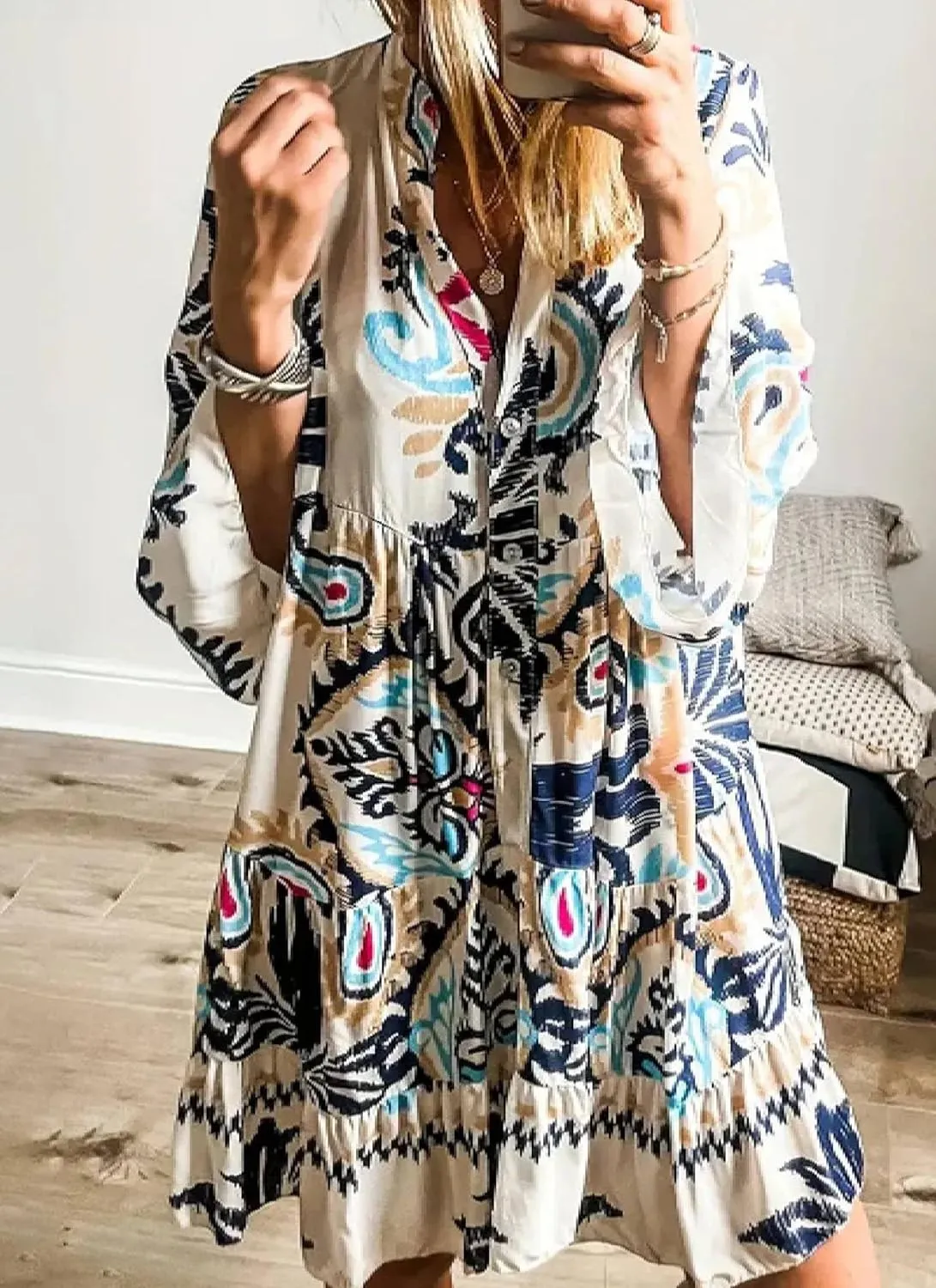 Women's Summer Boho Mini Dress V-Neck Long Sleeve Shift Dresses Ruffle Floral Flowy Dress Beach Vacation Dress