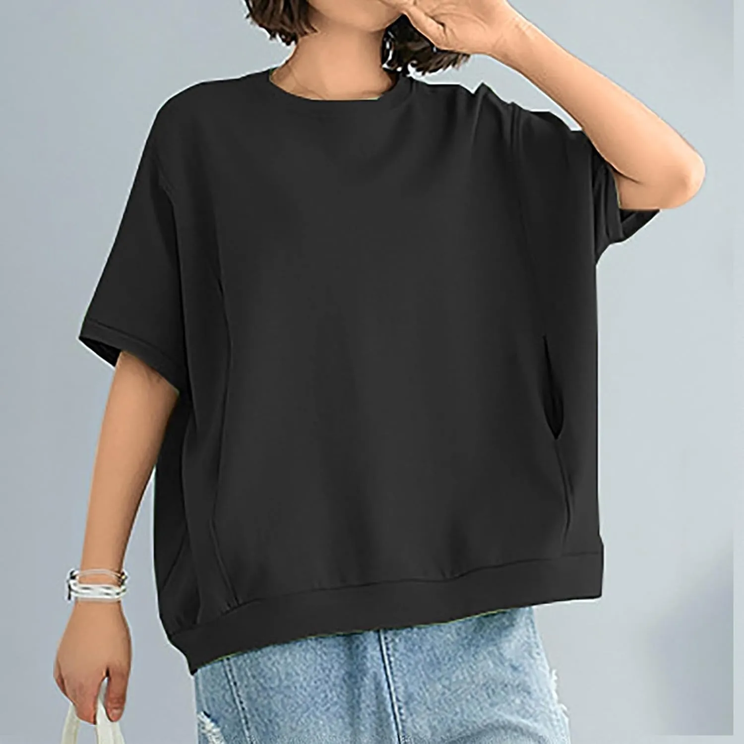 Women's Summer Short Sleeve Tops Crew Neck Oversize Pullover Basic Tee Shirt Blouse Casual Solid Shirts with Pockets
